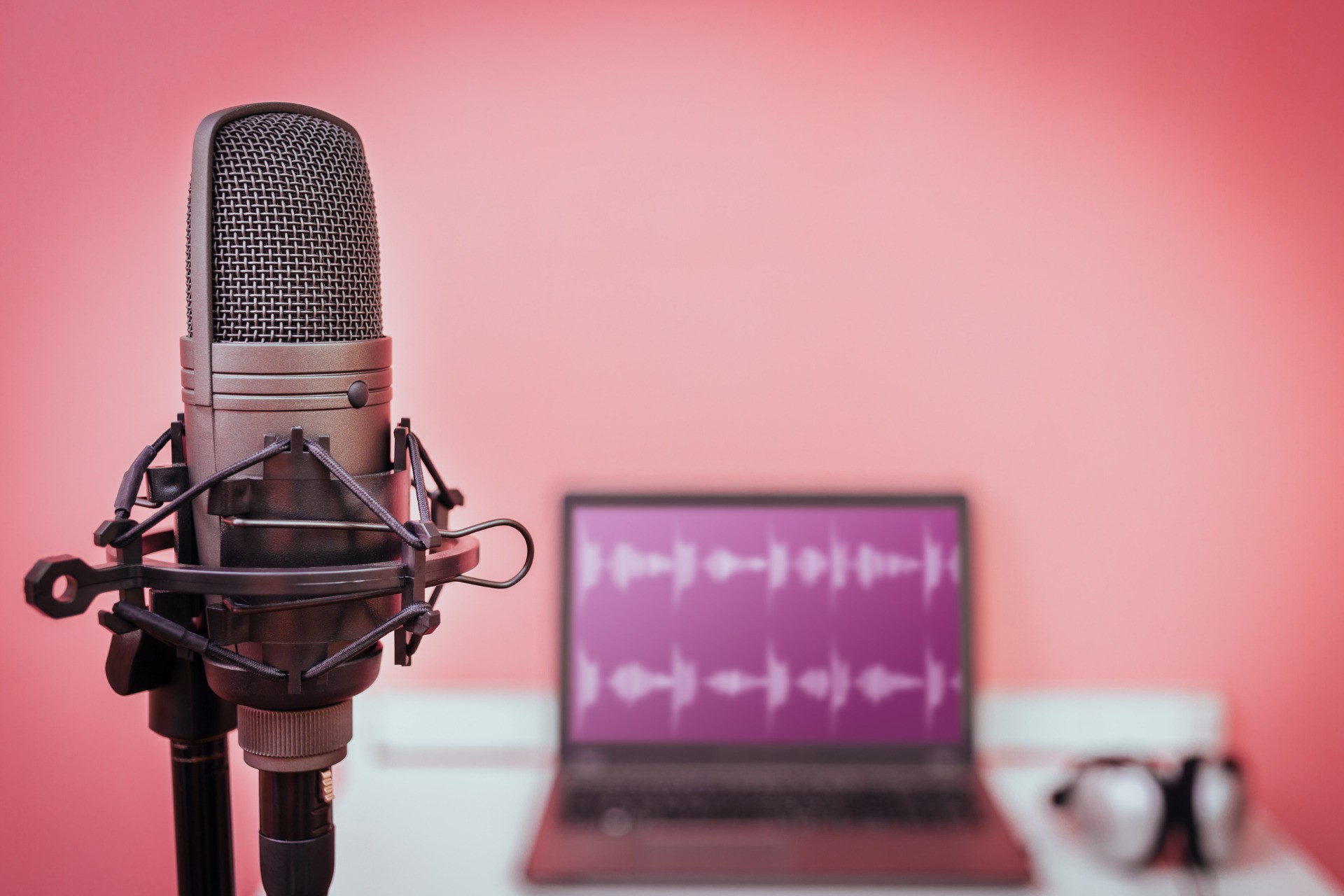 How to use podcasts for SEO